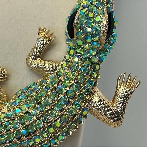 Huge Jeweled Green Lizard Pendant Statement Necklace - Picture 4 of 13